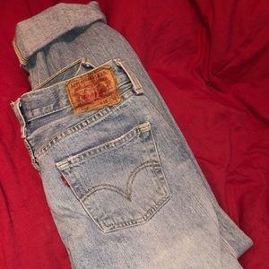 levi 501s boyfriend jeans